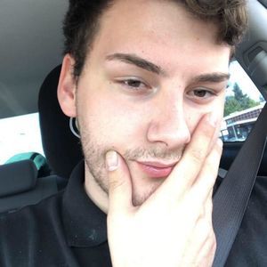 Meet your Posher, Brian